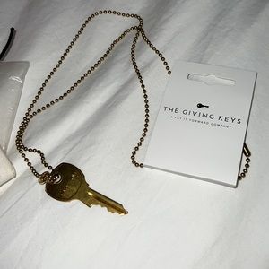 The giving keys necklace